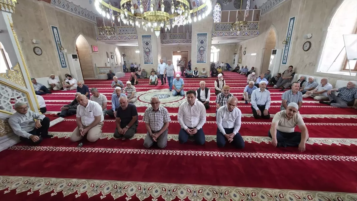 Gümüşhacıköy'de 15 Temmuz şehitleri için mevlit okutuldu