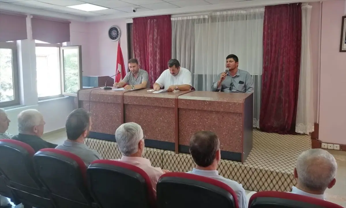 Gümüşhacıköy İlçe Müftülüğü Personel Toplantısı Gerçekleştirildi