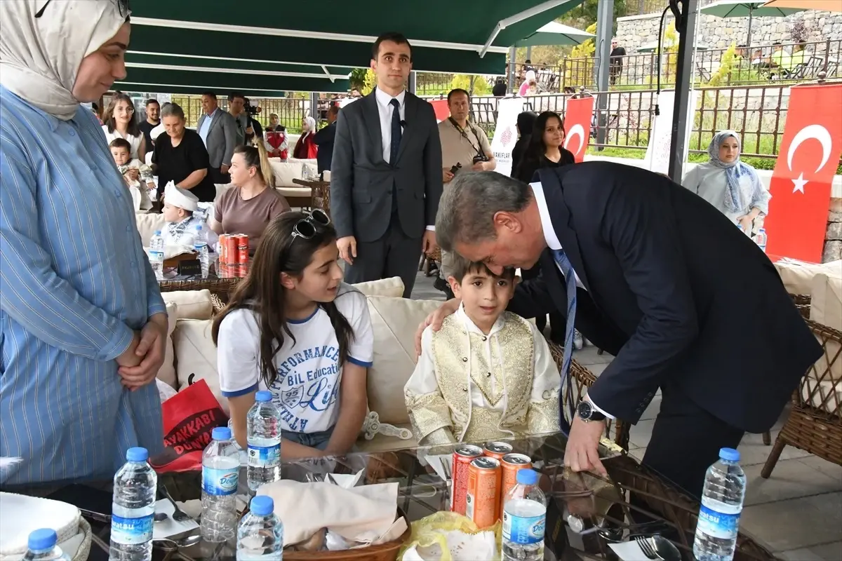 Gümüşhane'de 22 Çocuk İçin Sünnet Töreni Düzenlendi