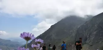 Doğa Tutkunları Artabel Gölleri'nde Keyifli Yürüyüşler Gerçekleştirdi
