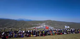 Gümüşhane'nin 1800 rakımlı yaylasında 'Kadırga Otçu Şenliği' düzenlendi