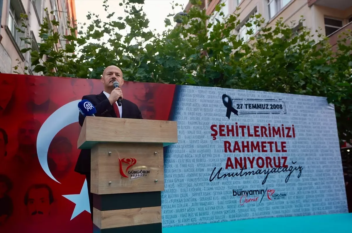 Güngören'de 17 Yıl Önceki Terör Saldırısı Anıldı