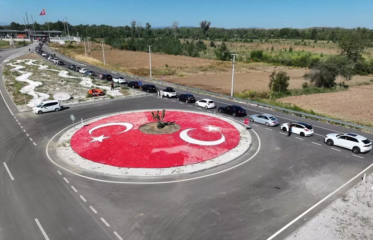 Gurbetçilerin Türkiye'ye Dönüş Yolculuğu Başladı
