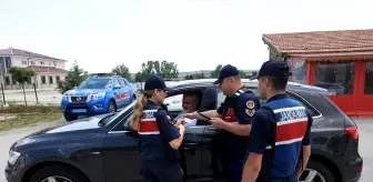Edirne'de Gurbetçilere Jandarma Desteği