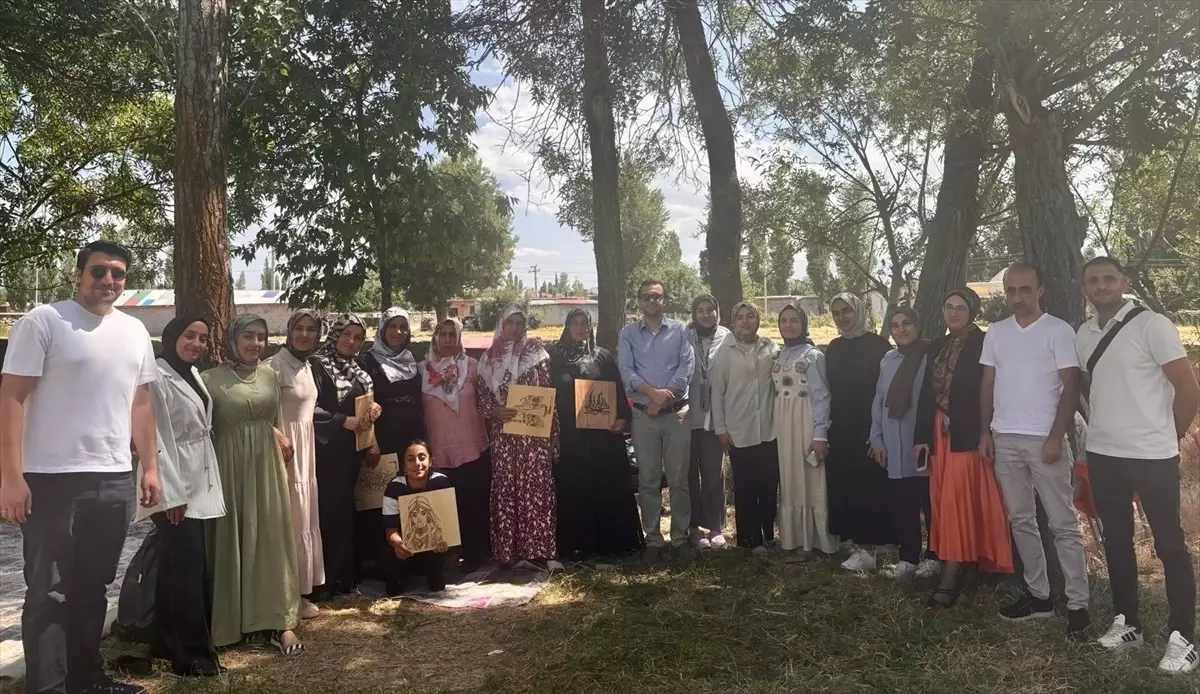 Gölbaşı Ortaokulu'nda Öğrenci ve Velilerle Gözleme Etkinliği