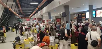 Hac Kafilesi Trabzon'a Döndü