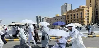 Hacılar Cemerat'ta Şeytan Taşlamaya Devam Ediyor