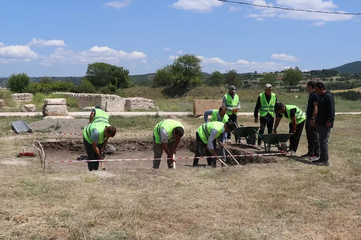 Hadrianopolis Antik Kenti'nde Kazı Çalışmaları Devam Ediyor