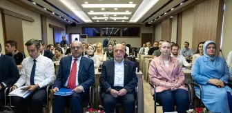 Emek Hareketinin Yeniden İnşası Vurgusu