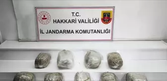 Hakkari'de 14 Kilogram Skunk Ele Geçirildi