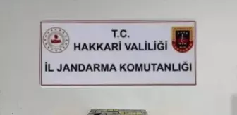 Hakkari'de Kaçak Sigara Operasyonu: 985 Paket Ele Geçirildi