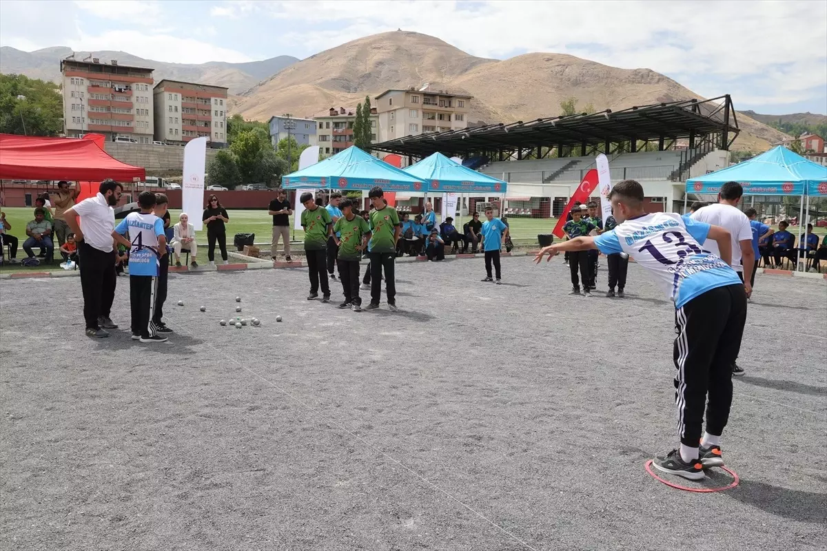 Hakkari'de Anadolu Yıldızlar Ligi Bocce Müsabakaları Başladı