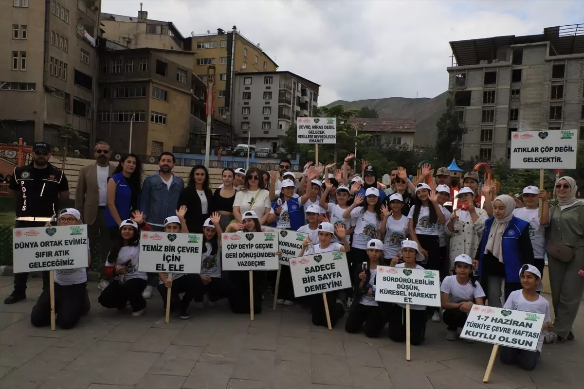 Hakkari'de Dünya Çevre Günü Etkinlikleri Düzenlendi
