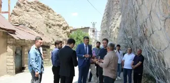 Hakkari'de Mir Kalesi'nde Kaya Islahı Çalışmaları Başlatıldı