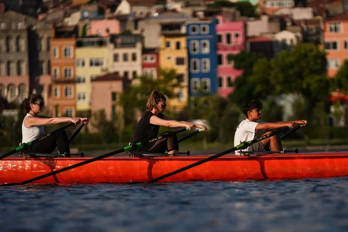 Kürek Sporuna İlgi Giderek Artıyor