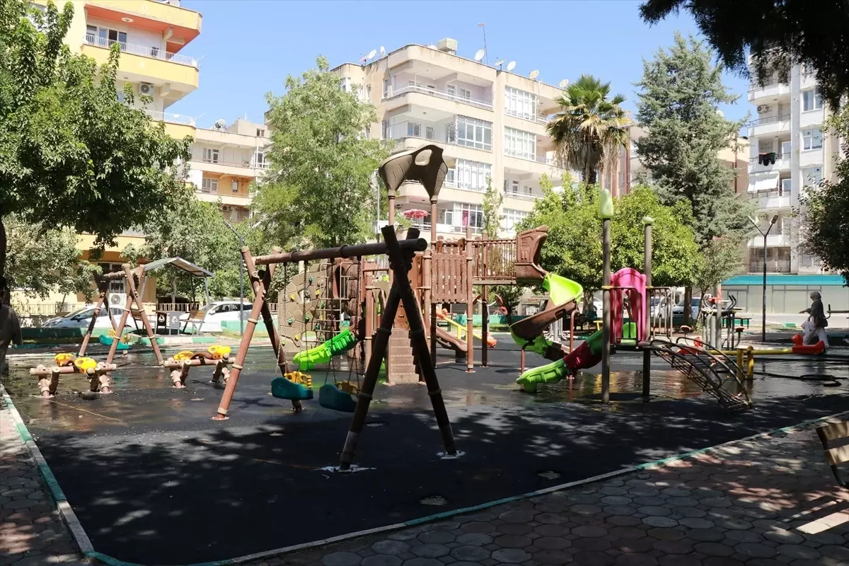 Haliliye Belediyesi'nden Parklarda Yenileme Çalışmaları