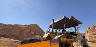 Hasankeyf'te Asfalt Çalışmaları Başladı