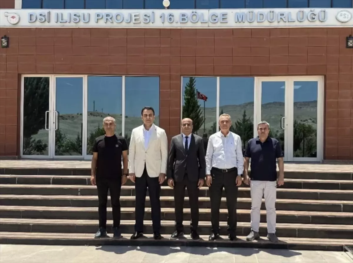 Hasankeyf'te Su Yönetimi ve Altyapı Projeleri Görüşüldü