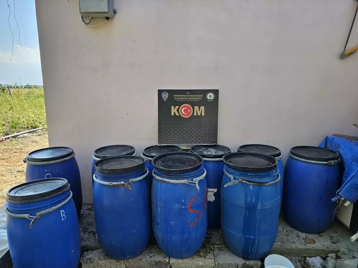 Hatay'da 1035 Litre Sahte İçki Ele Geçirildi, 2 Gözaltı