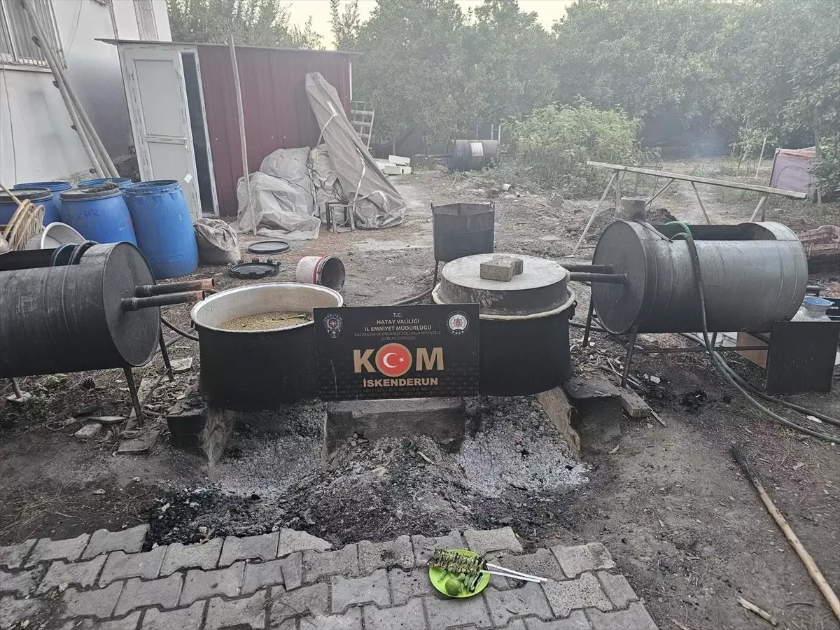 Hatay'da 2 Bin 940 Litre Sahte İçki Ele Geçirildi