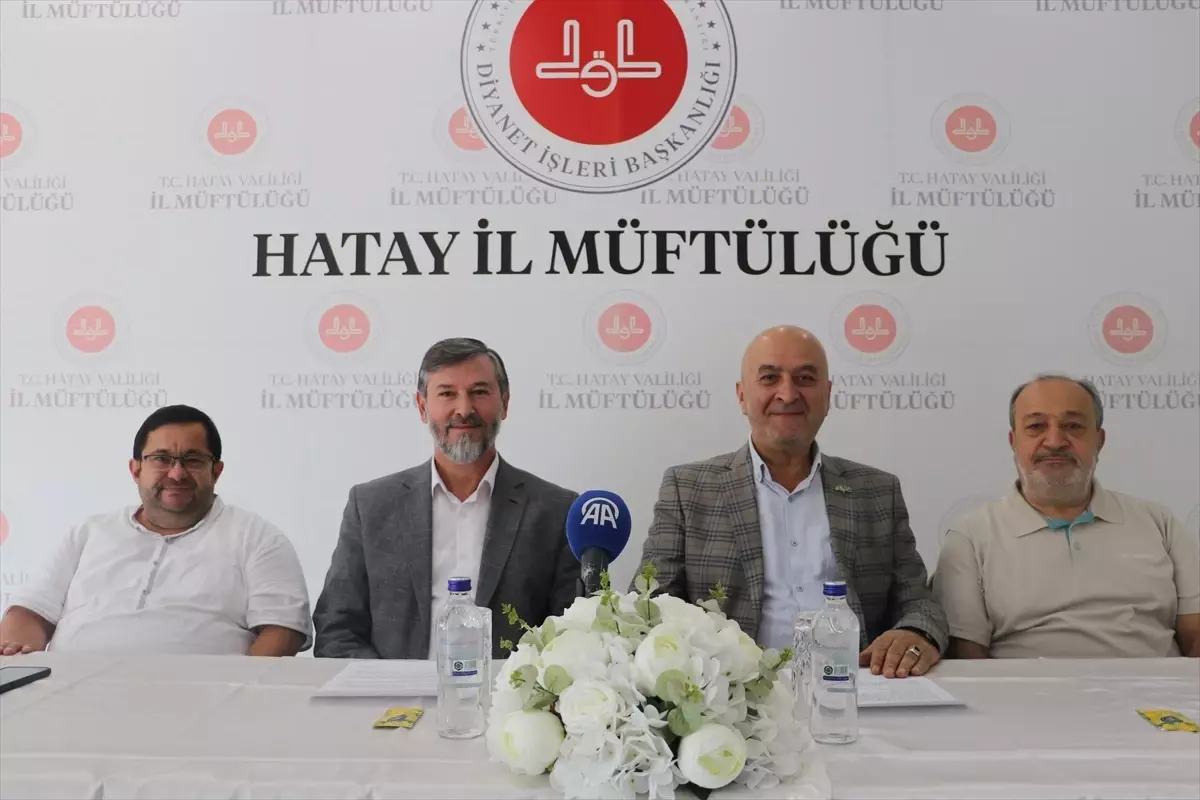Hatay'da Depremzedelere Toplu Düğün Projesi Başlatıldı