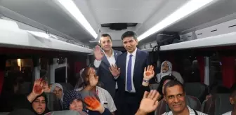 Reyhanlı'dan 94 Engelli Vatandaş Umreye Uğurlandı