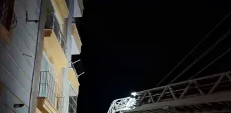 Antakya'da Apartman Yangını: 4 Kişi Dumandan Etkilendi