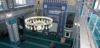 Hatay'da Yıkılan Cami Yeniden İbadete Açıldı