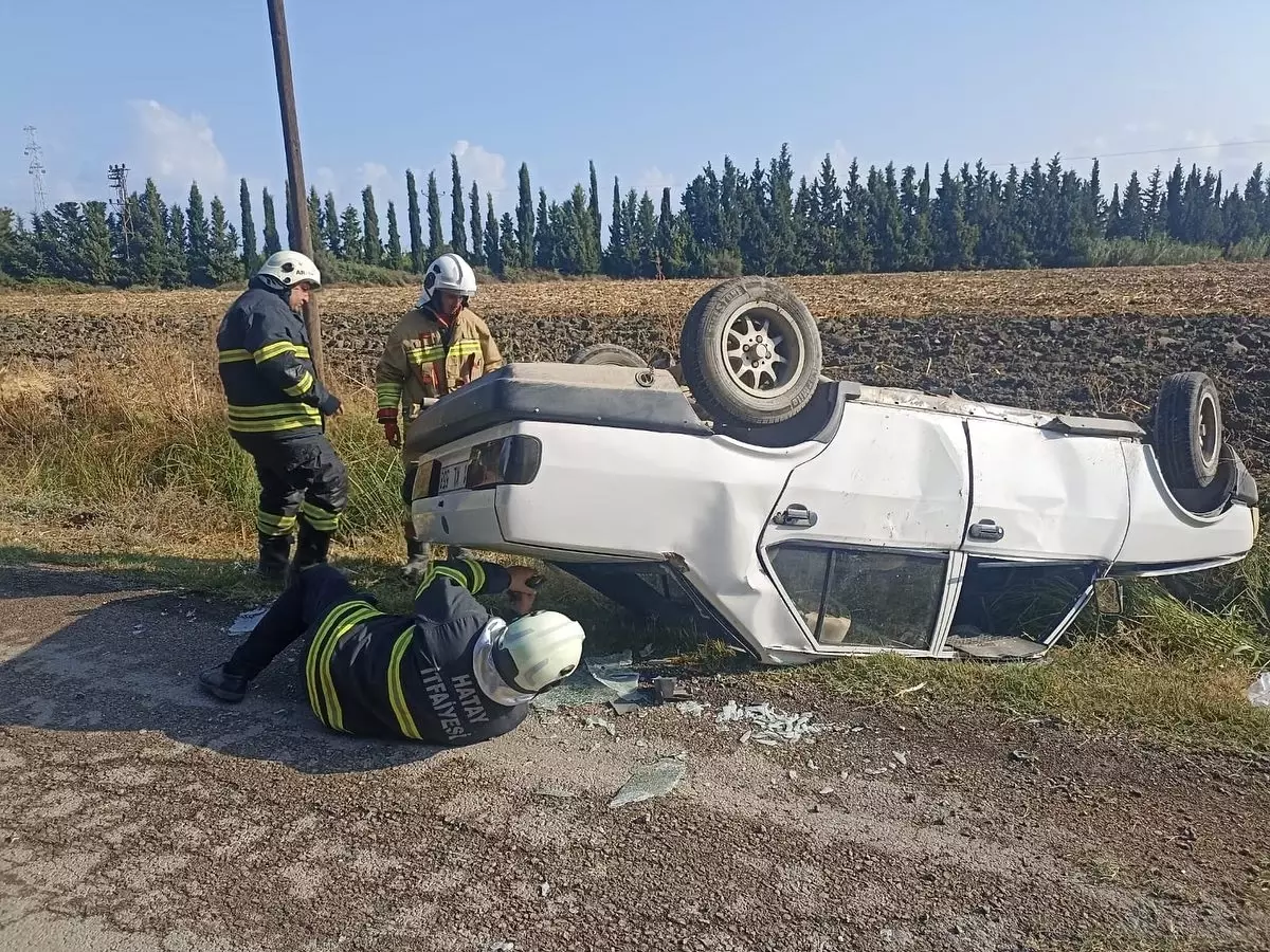 Hatay'da Otomobilin Devrilmesi Sonucu 2 Yaralı