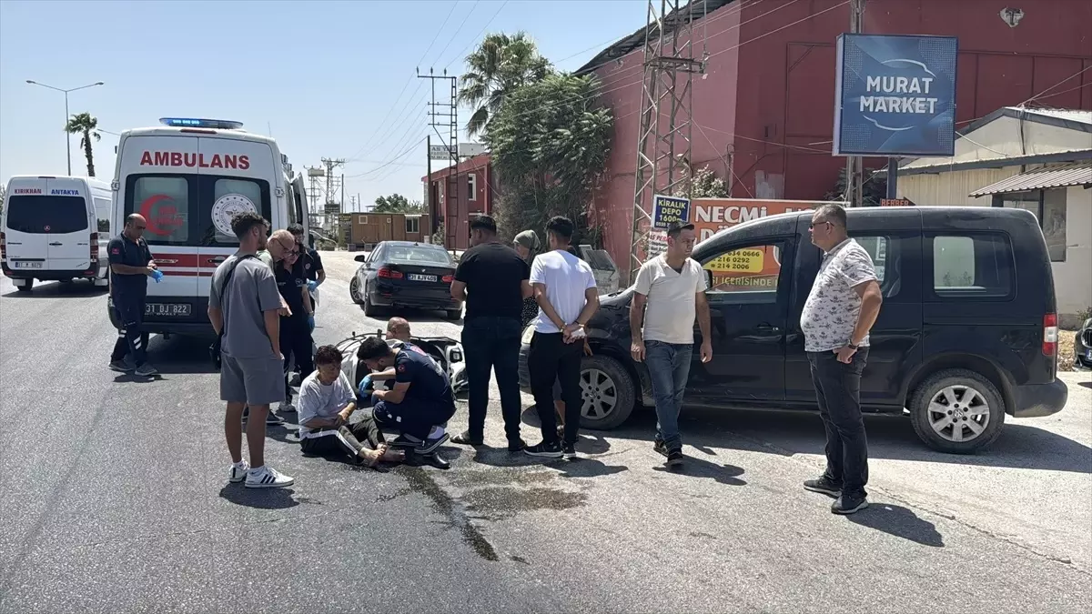Antakya'da Motosiklet Kazası: 2 Yaralı