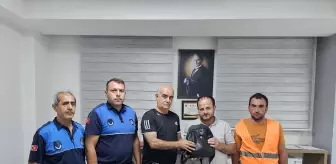 Altınözü'nde Bulunan Çanta Sahibine Ulaştırıldı
