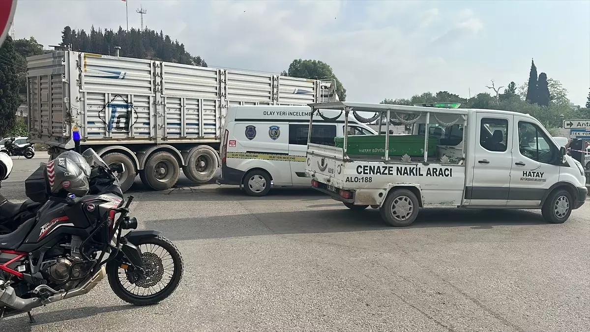 İskenderun'da Kamyonun Çarptığı Yaya Hayatını Kaybetti