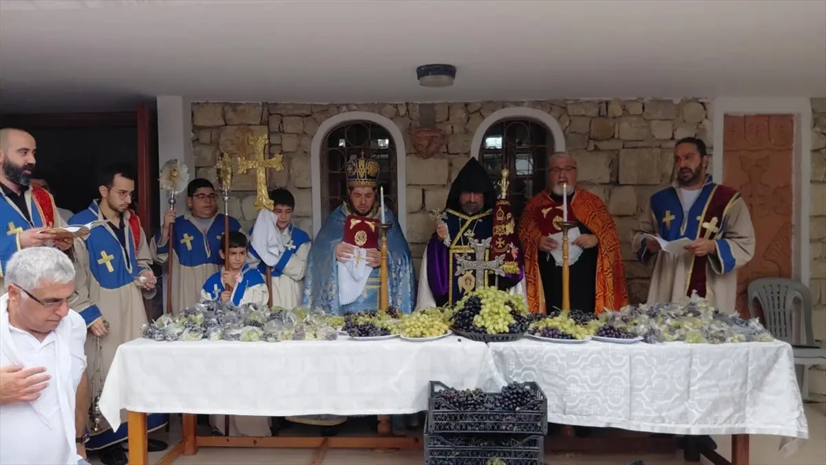 Hatay'da Meryem Ana Yortusu ve Üzüm Bayramı Kutlandı
