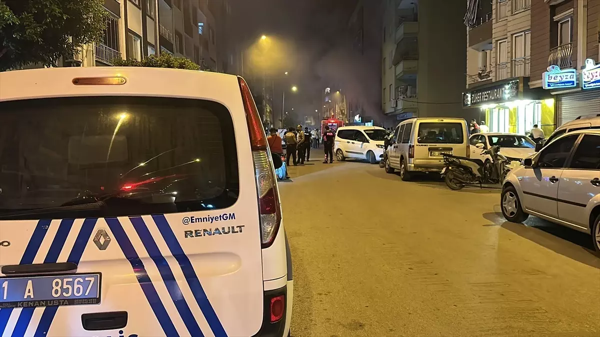 İskenderun'da Motosiklet Tamircisinde Yangın
