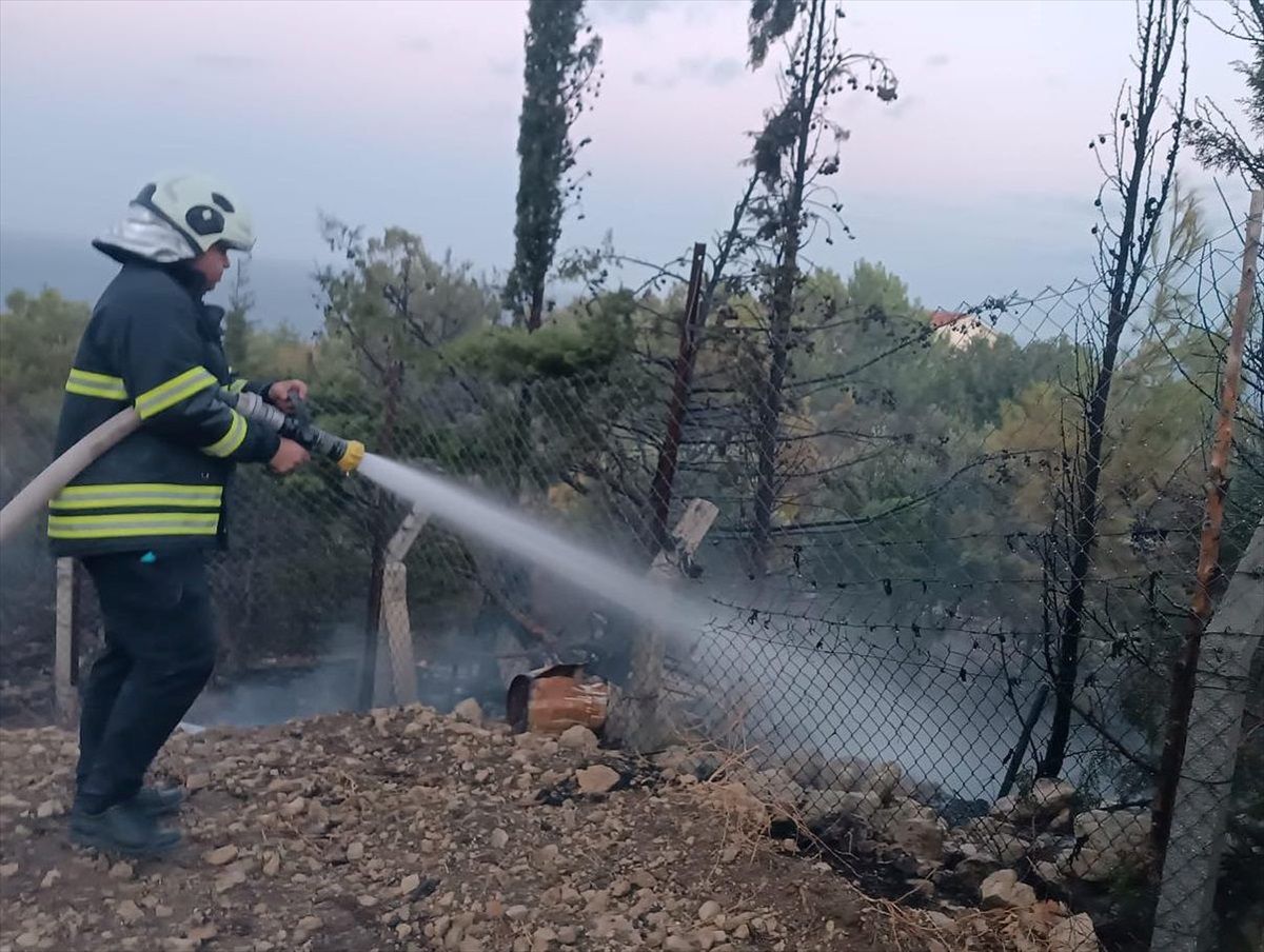 Hatay'da Orman Yangını Kontrol Altına Alındı
