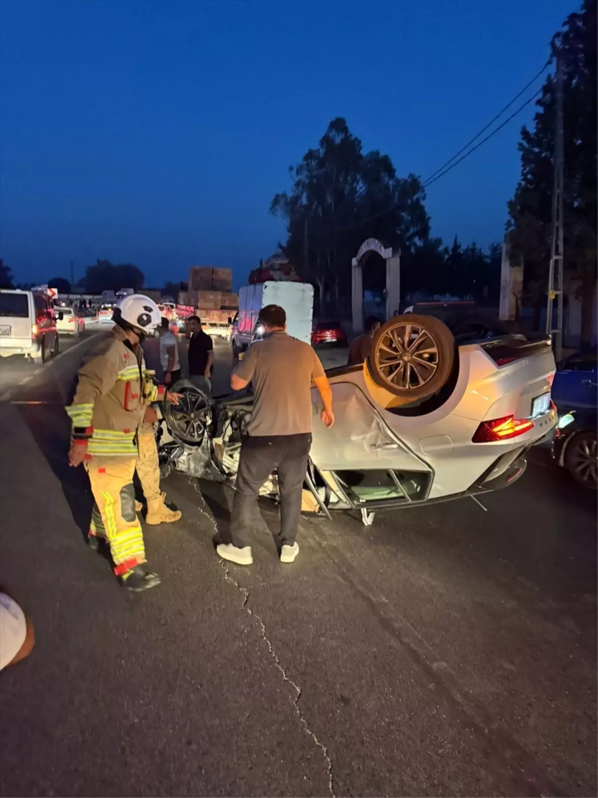 Hatay'da Otomobilin Motosiklete Çarpması Sonucu 6 Yaralı