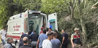 Dörtyol'da Uçuruma Devrilen Traktörün Sürücüsü Yaralandı
