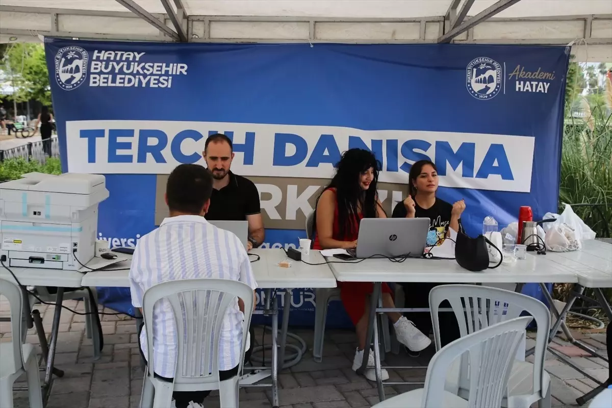 Hatay Büyükşehir Belediyesi'nden Ücretsiz Üniversite Tercih Danışmanlığı