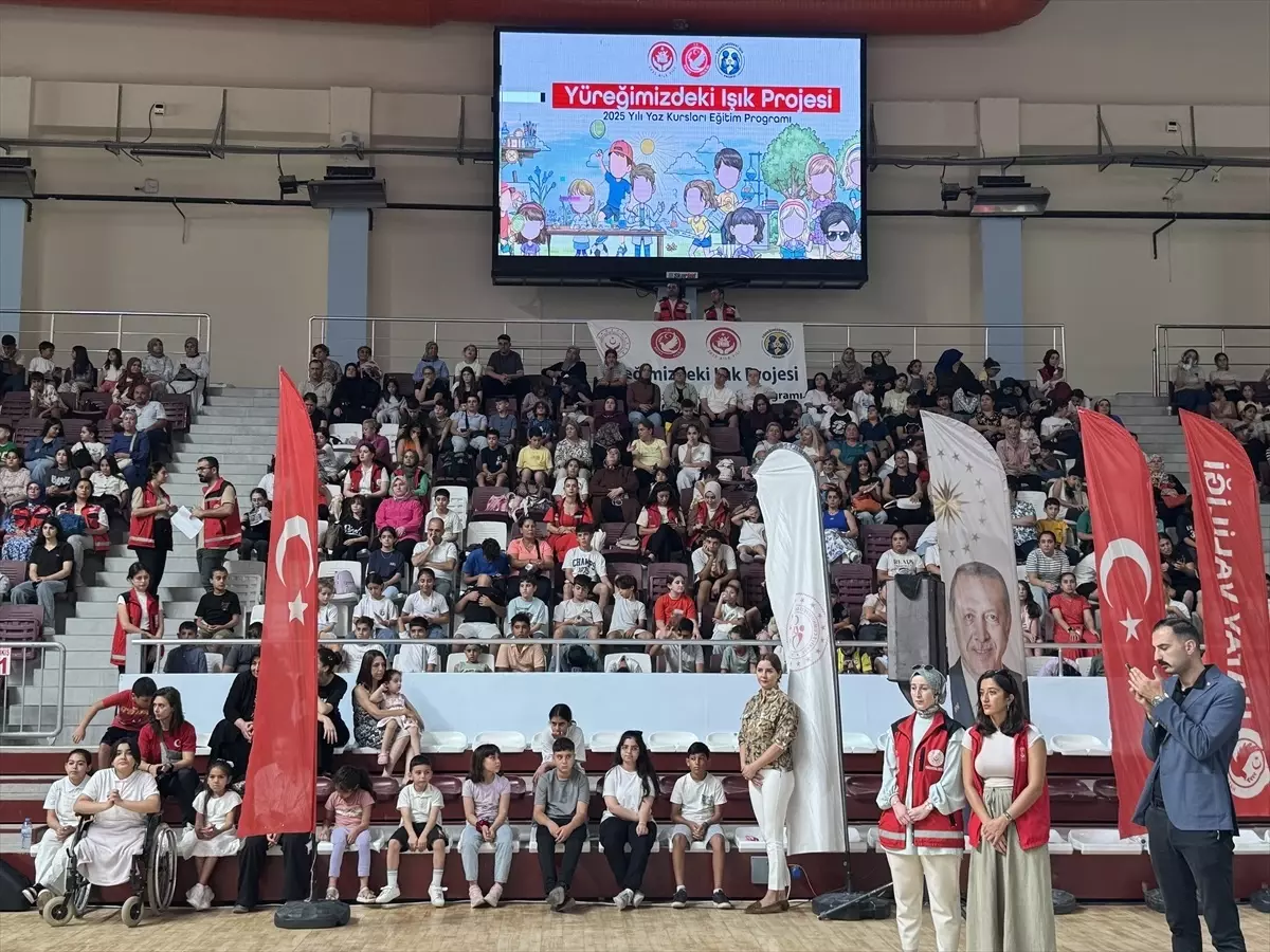 Hatay'da 'Yüreğimizdeki Işık Projesi' Kapanış Programı Düzenlendi