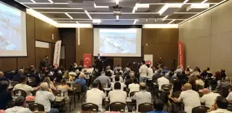 Hatay Valisi Masatlı, Deprem Sonrası Konut ve Restorasyon Çalışmalarını Açıkladı