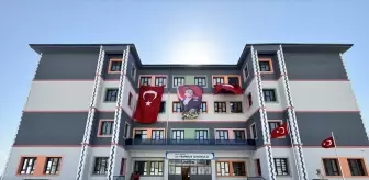 Hatay ve Adana'da Deprem Sonrası Eğitim Yatırımları