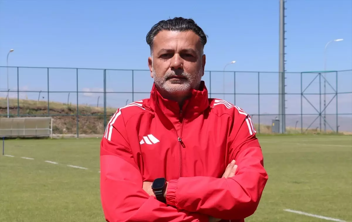 Hatayspor Teknik Direktörü Murat Şahin, Transfer Yasağı ve Zorlu Süreç Üzerine Açıklamalarda Bulundu