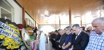 Hatayspor'un Eski Başkanı Mehmet Şaşmaz Son Yolculuğuna Uğurlandı