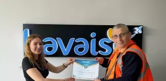 Havaist Personeli Unutulan Çantayı Sahibine Ulaştırdı