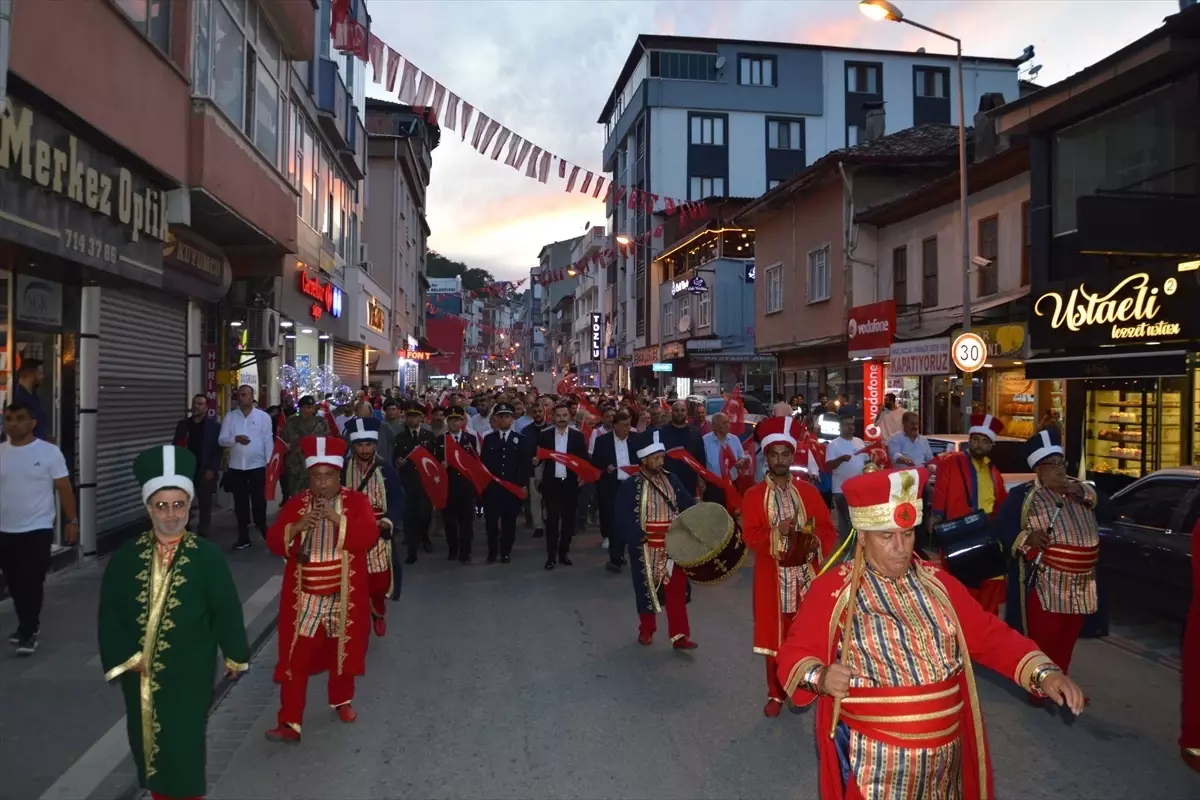 Havza'da 15 Temmuz Demokrasi ve Milli Birlik Günü Yürüyüşü Gerçekleştirildi