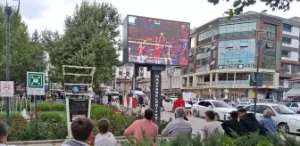 A Milli Kadın Voleybol Takımı, ABD'yi Yendi: Havza'da Coşku Kayıt Altına Alındı