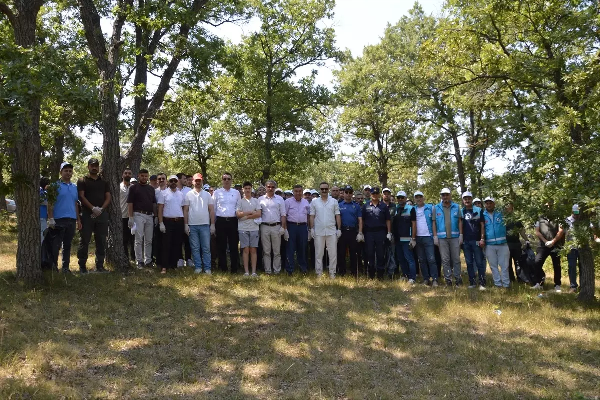 Samsun'da Orman Yangınlarına Karşı Doğa Temizliği Yapıldı