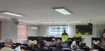 Hayrabolu'da Okul Servis Sürücülerine Trafik Eğitimi