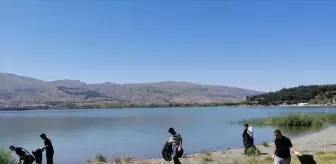 Hazar Gölü'nde Çevre Temizliği Çalışmaları Başlatıldı