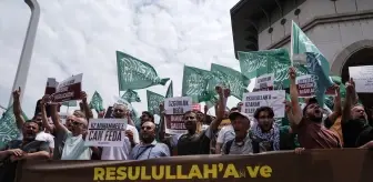 Hazreti Muhammed'e Yönelik Karikatür Protesto Edildi